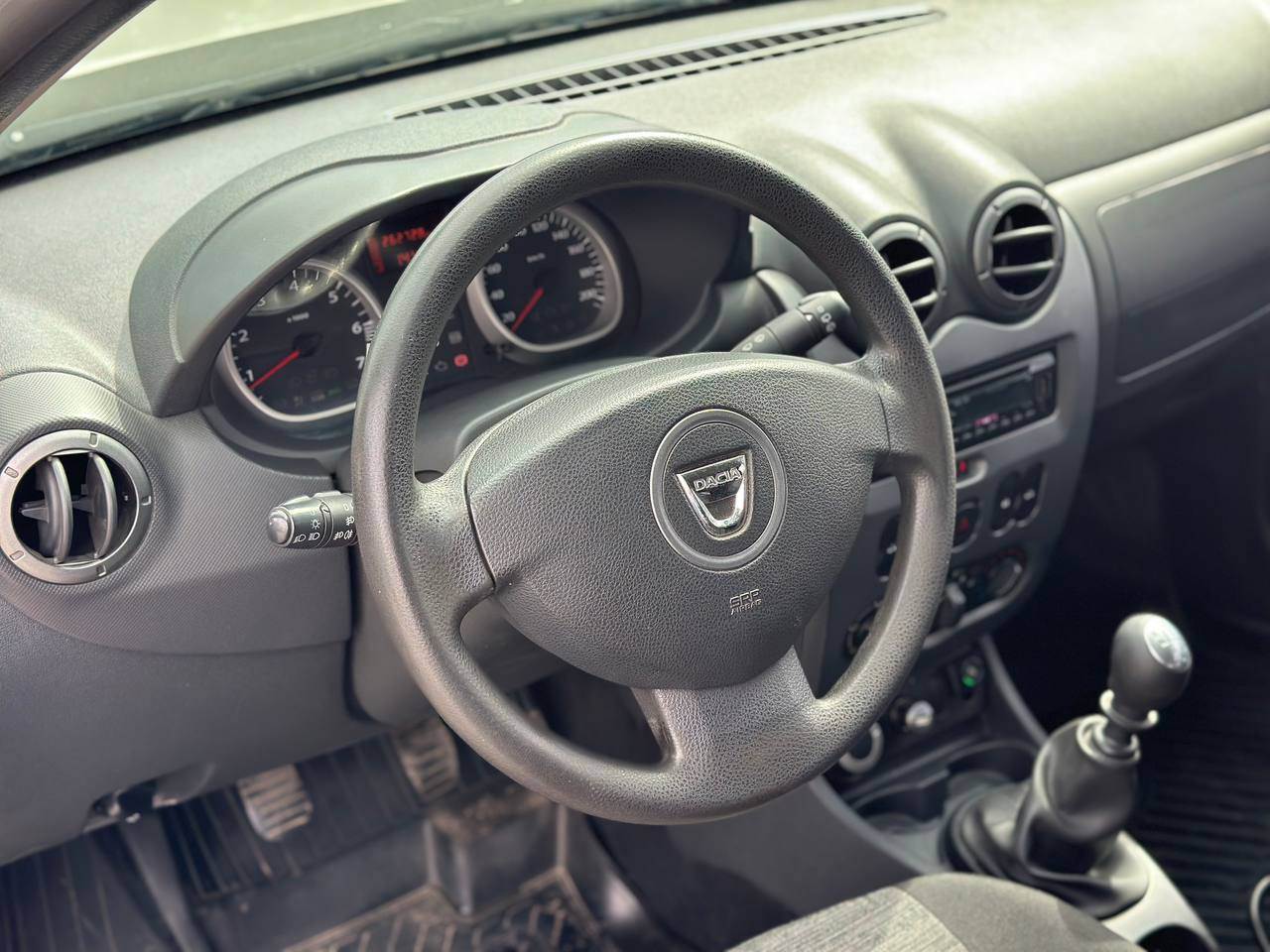 Dacia Duster - фото 10