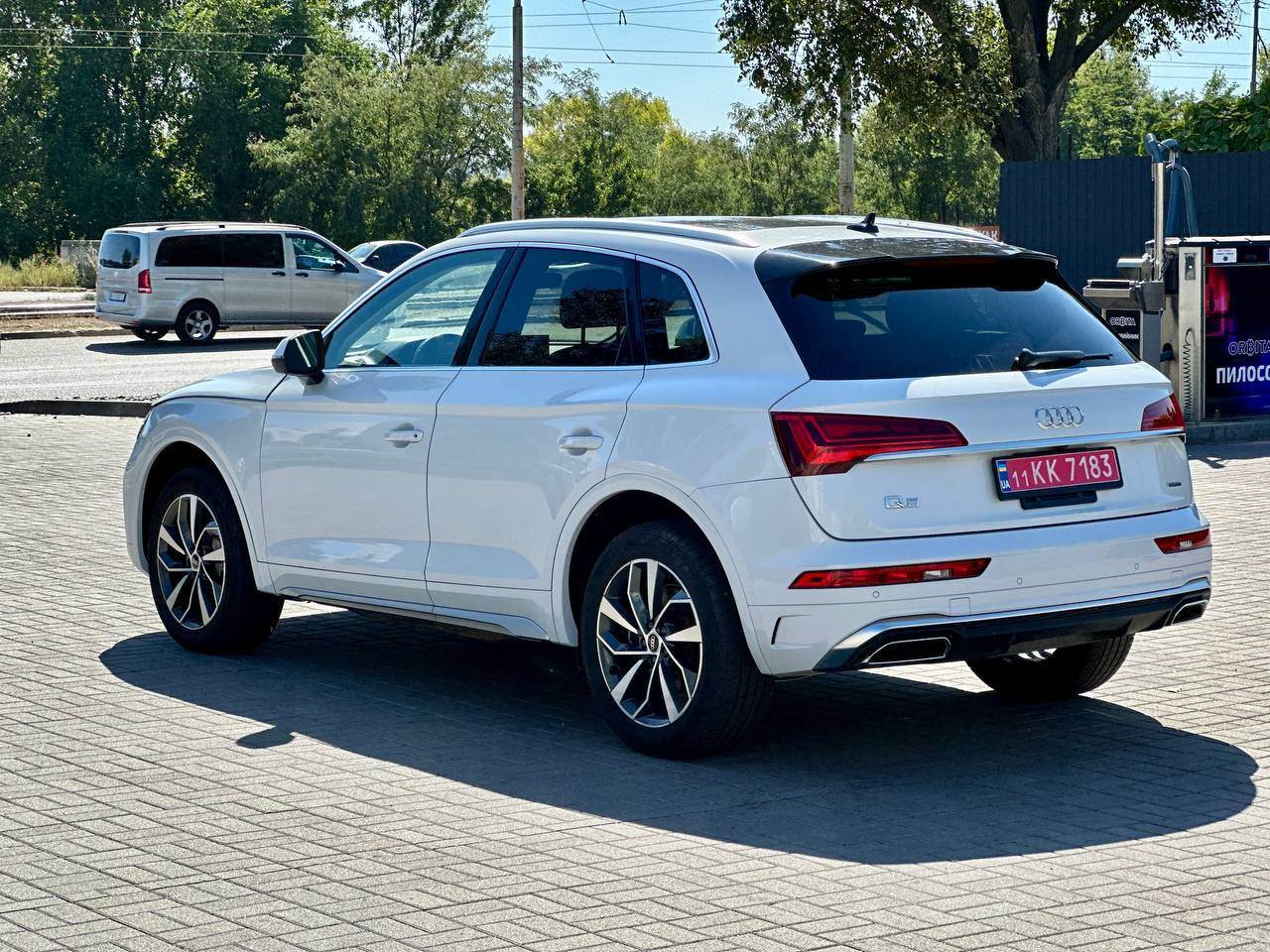 Audi Q5 - фото 7