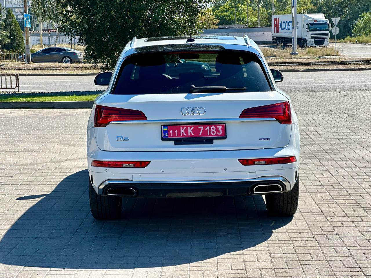 Audi Q5 - фото 6