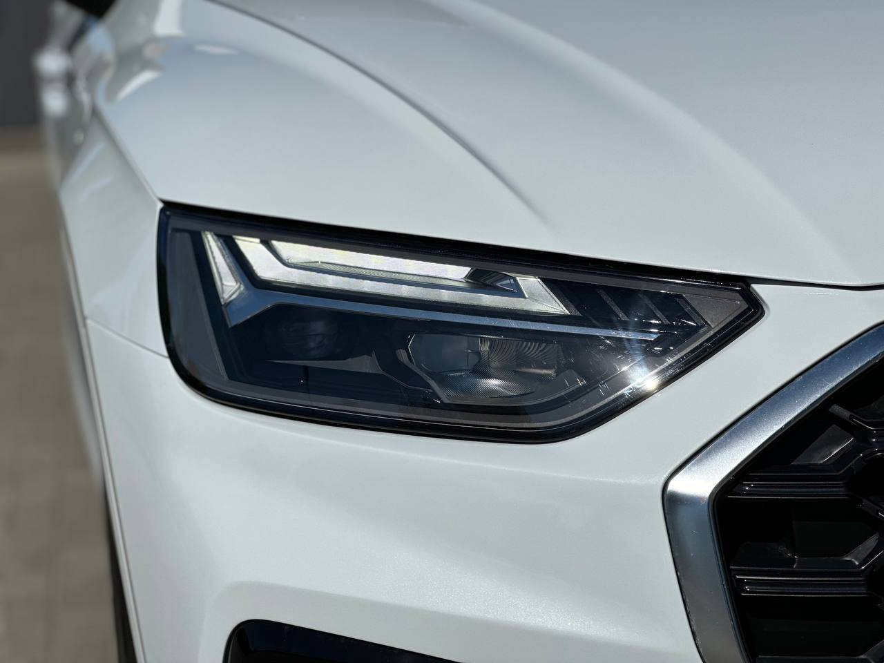 Audi Q5 - фото 10