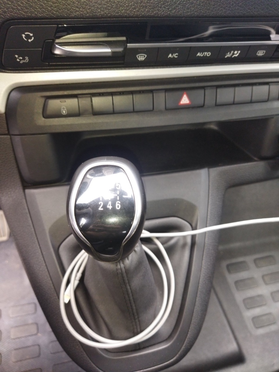 Toyota ProAce City - фото 12