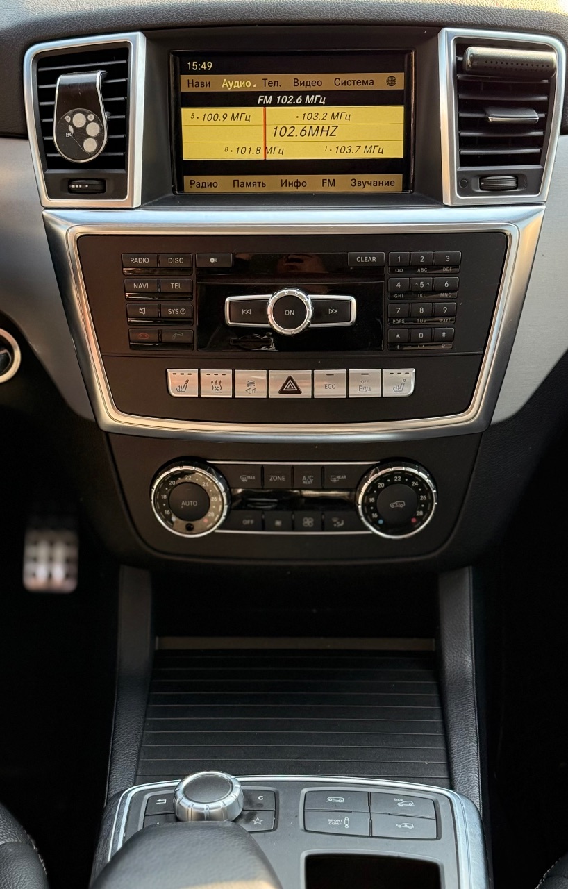 Mercedes-Benz M-Класс - фото 8