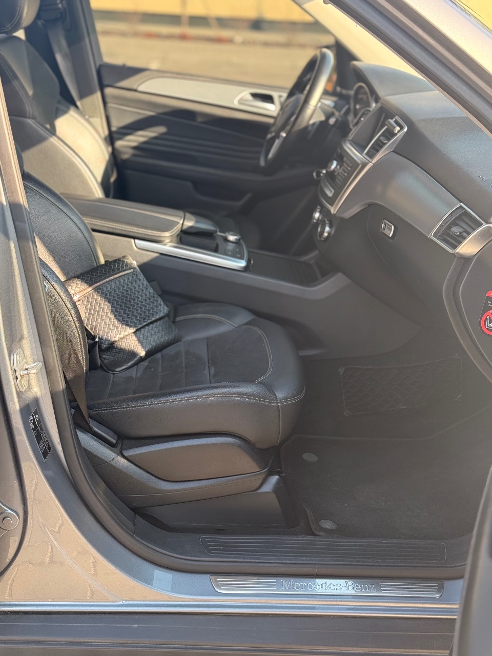 Mercedes-Benz M-Класс - фото 11