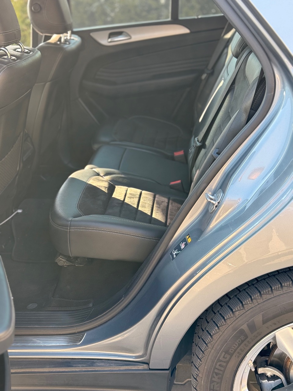 Mercedes-Benz M-Класс - фото 6