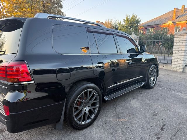 Lexus LX - зображення 5
