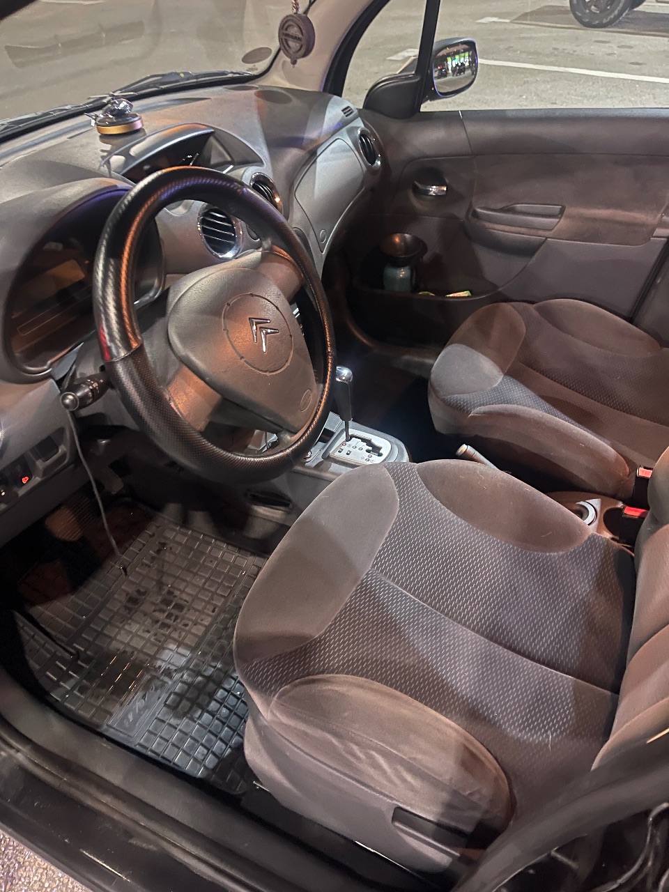 Citroen C3 - фото 12