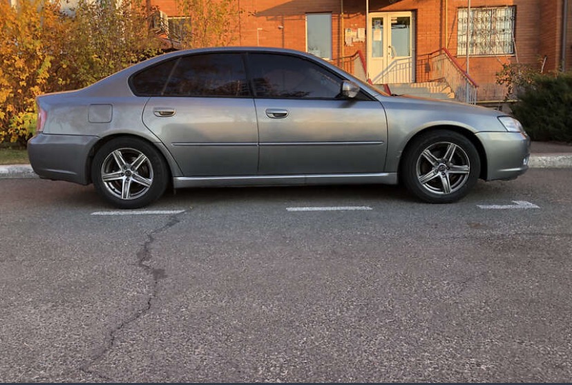 Subaru Legacy - фото 7