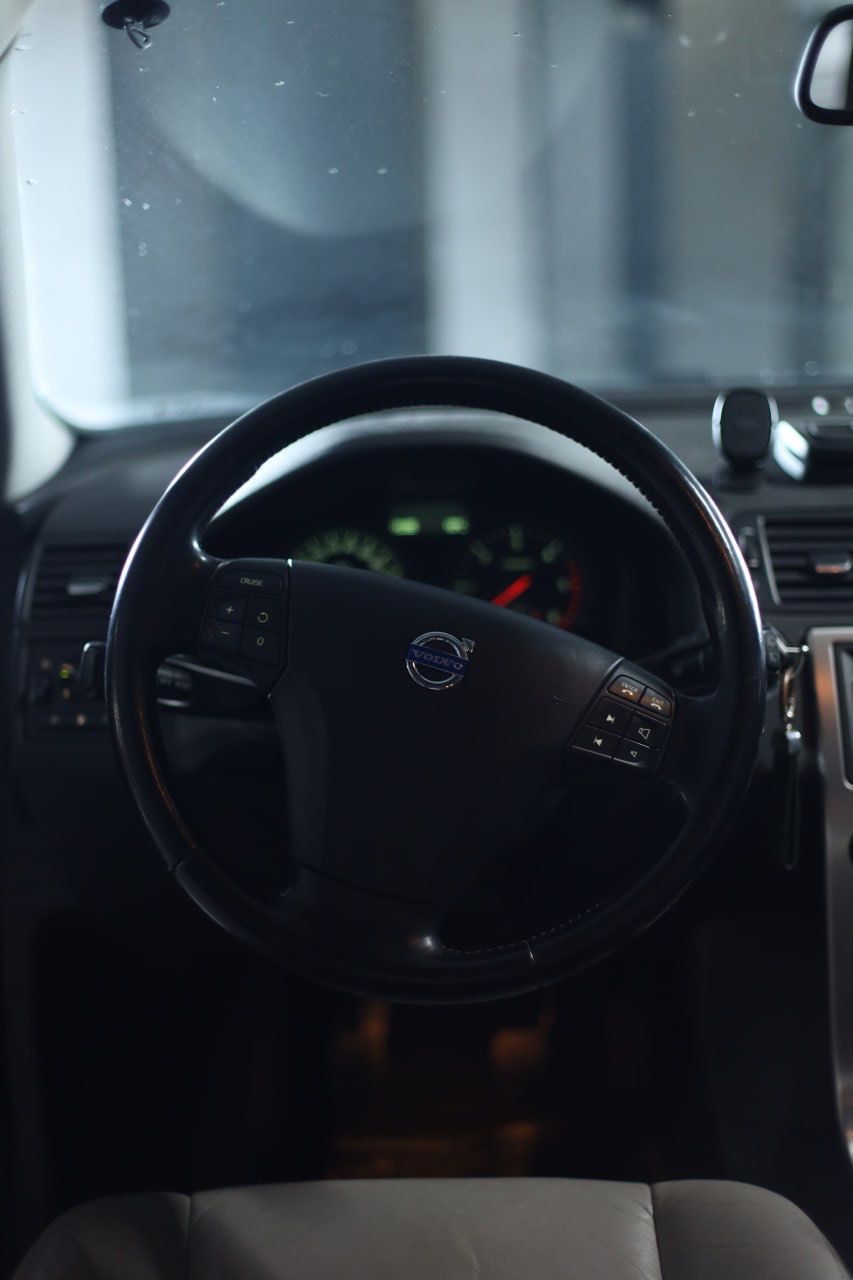 Volvo V50 - фото 16