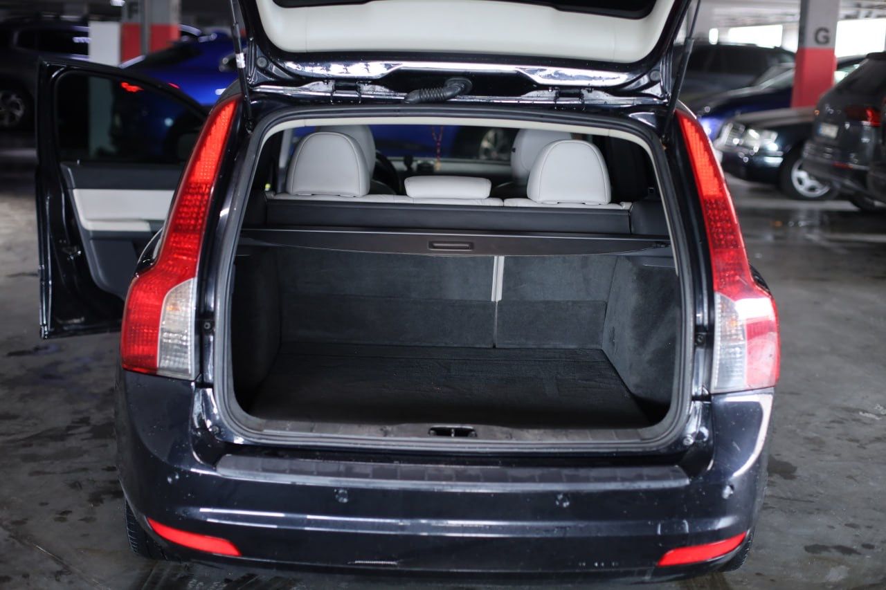 Volvo V50 - фото 7