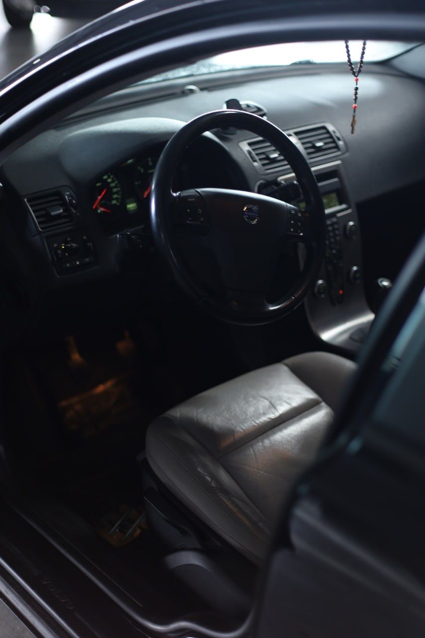 Volvo V50 - фото 14