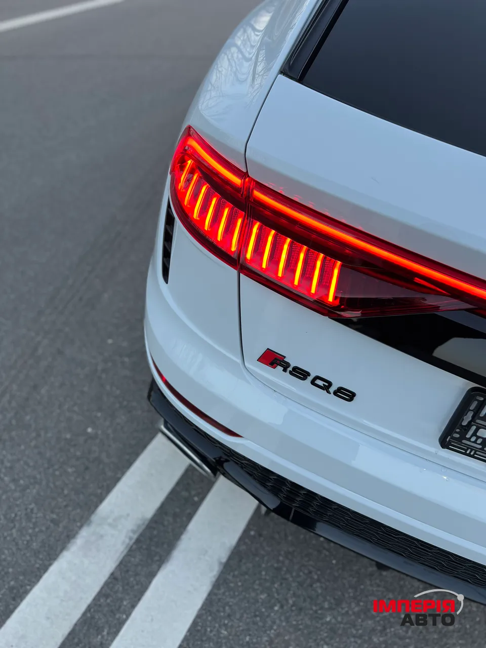 Audi Q8 - фото 24
