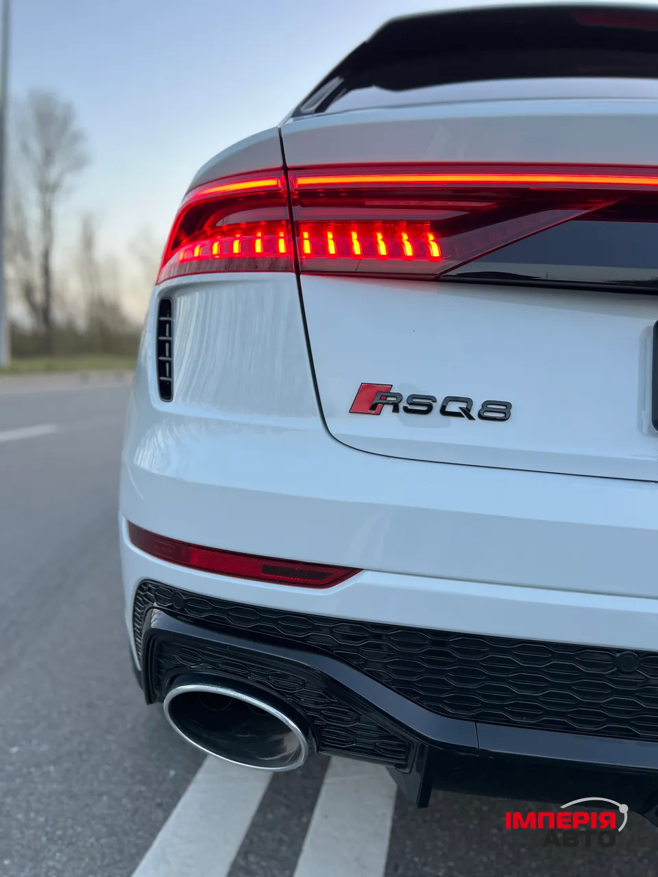 Audi Q8 - фото 27