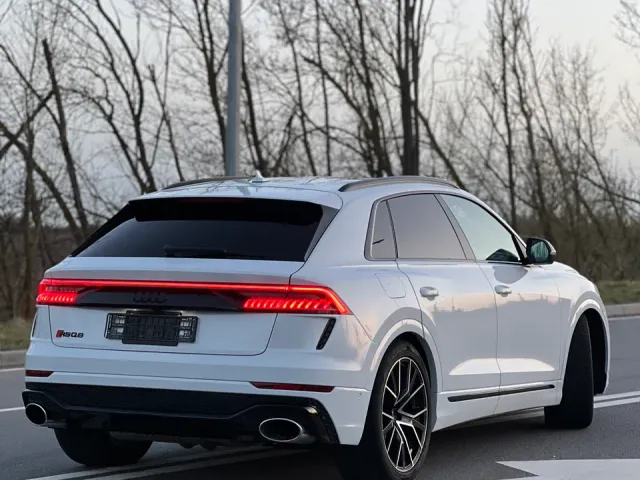 Audi Q8 - зображення 4