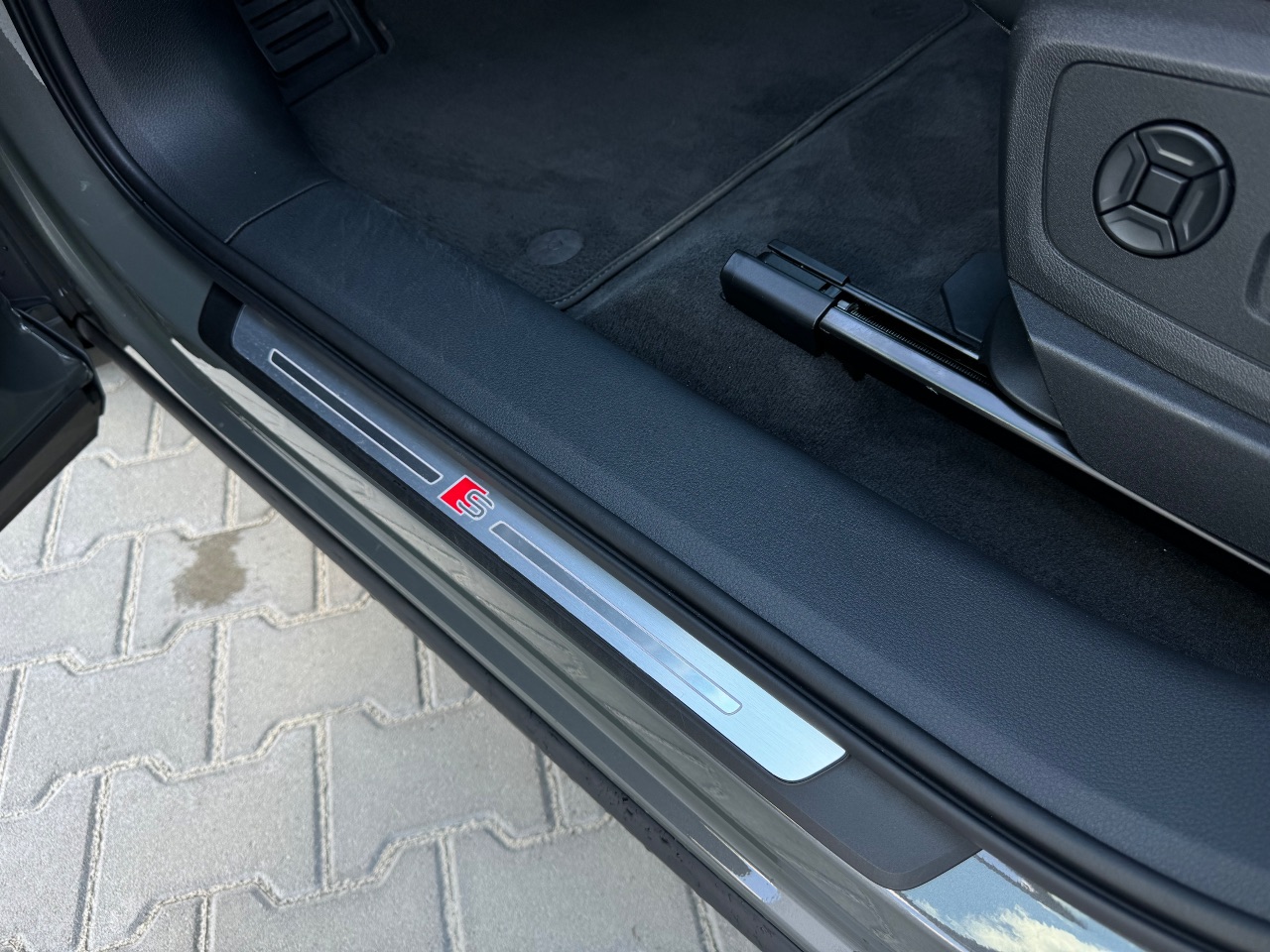 Audi e-tron Sportback - фото 17