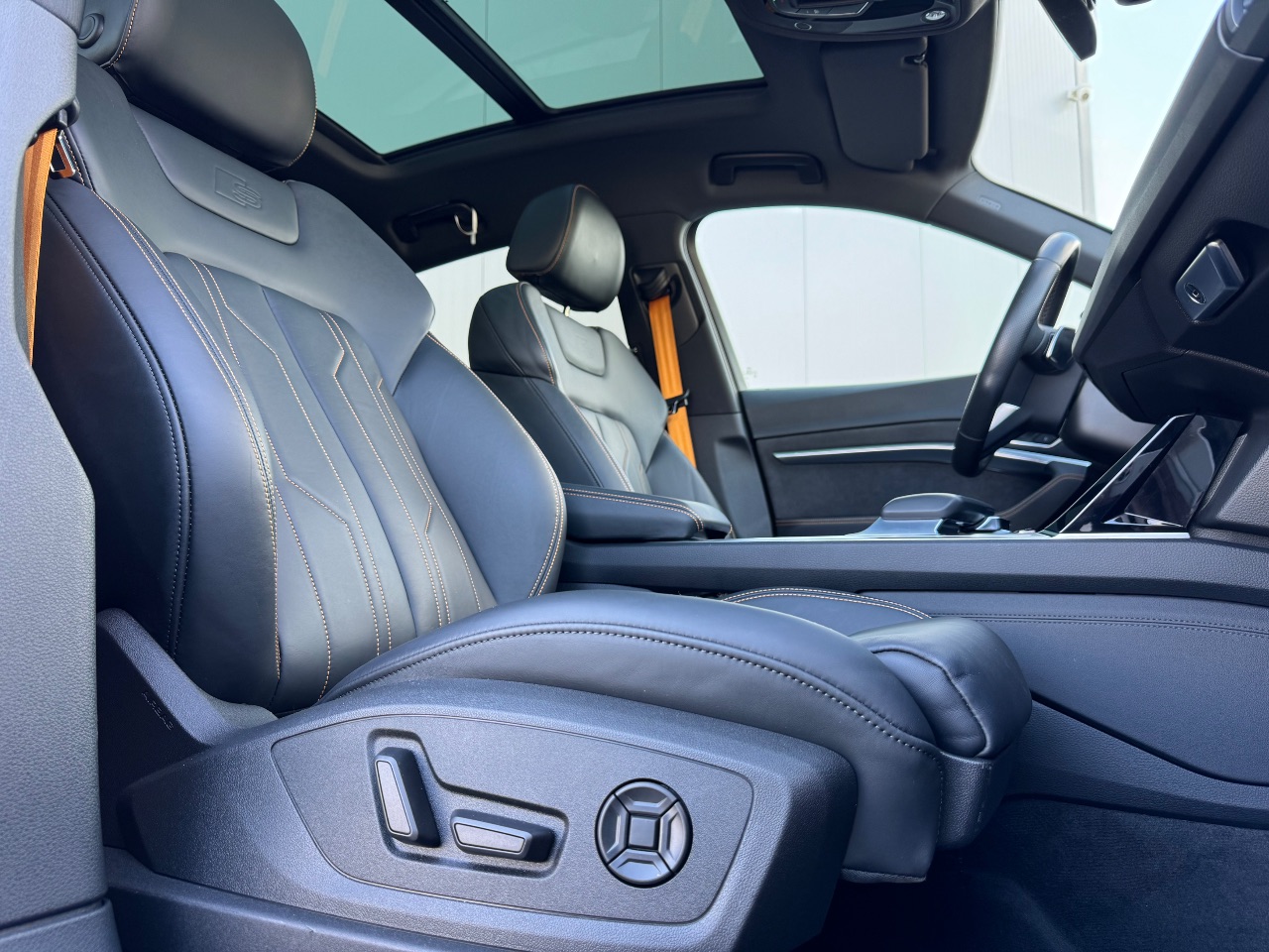 Audi e-tron Sportback - фото 25