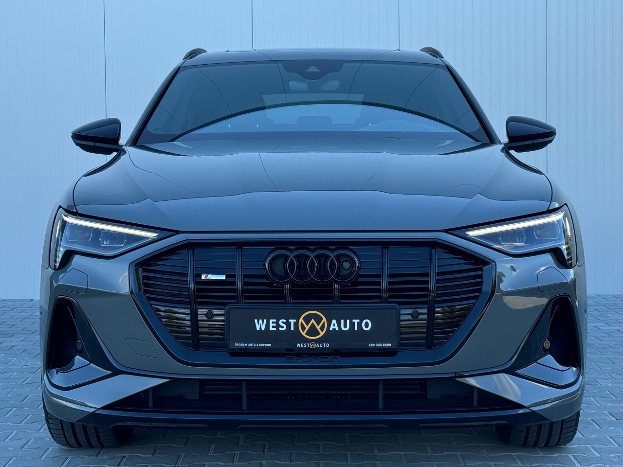 Audi e-tron Sportback - фото 2