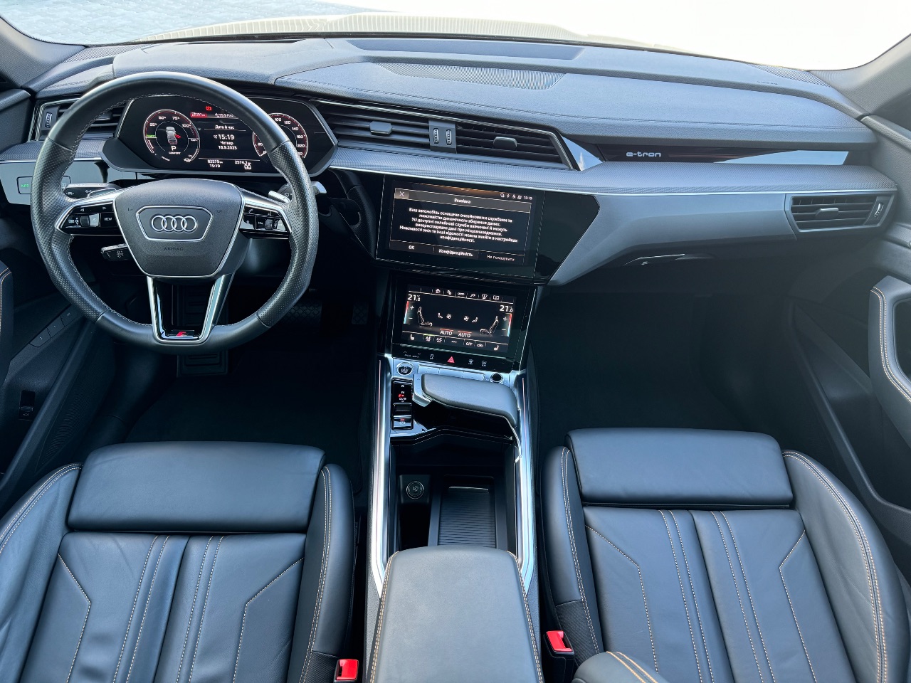 Audi e-tron Sportback - фото 28