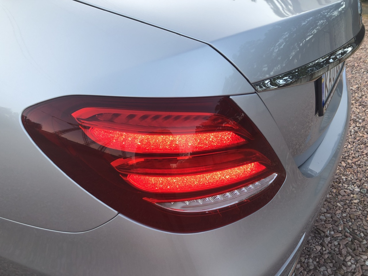 Mercedes-Benz E-Класс - фото 13