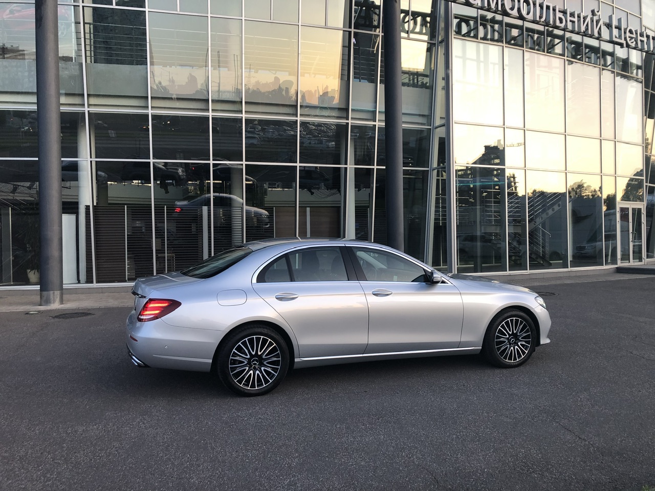 Mercedes-Benz E-Класс - фото 2