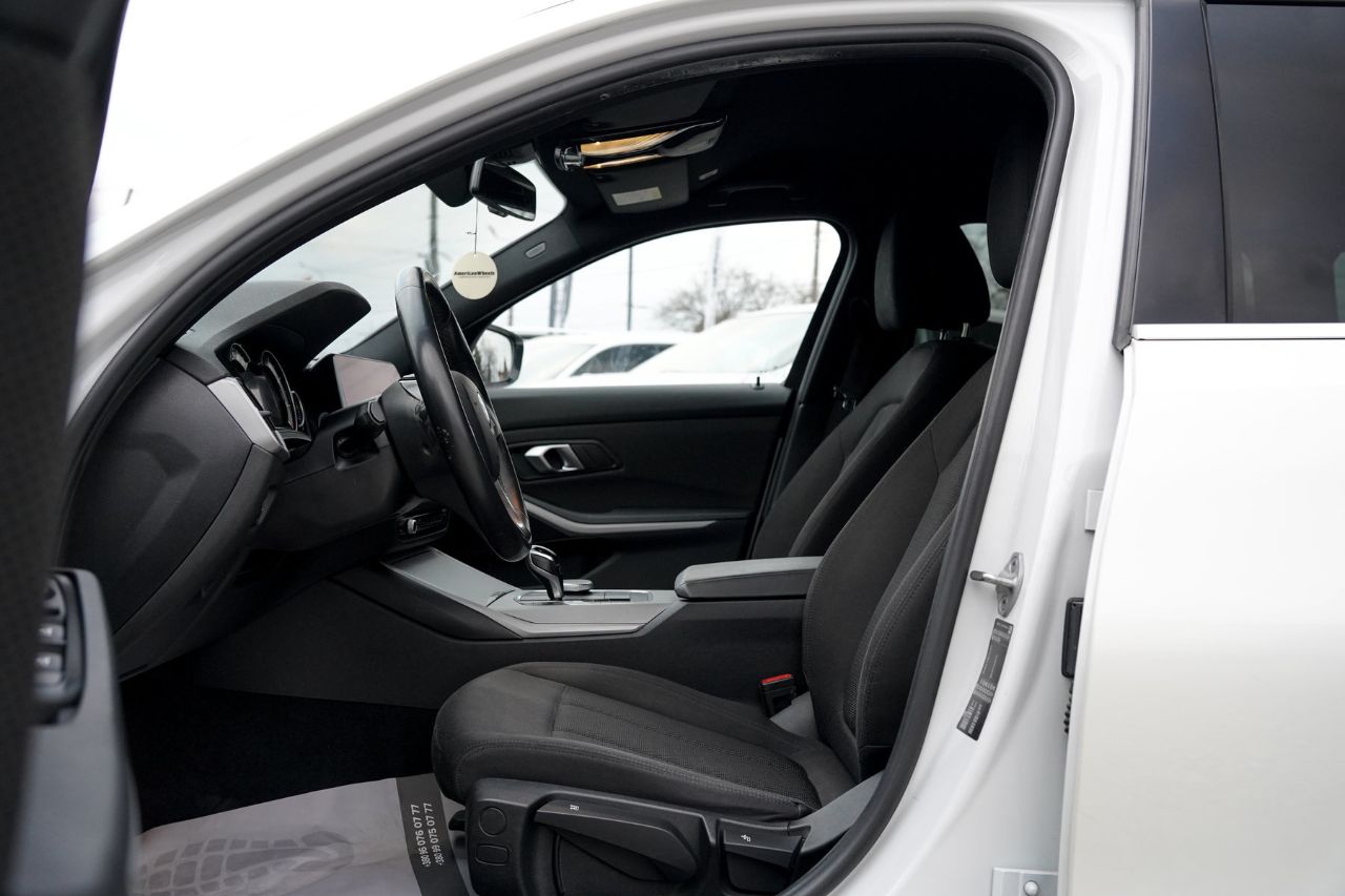 BMW 3 серії - фото 12