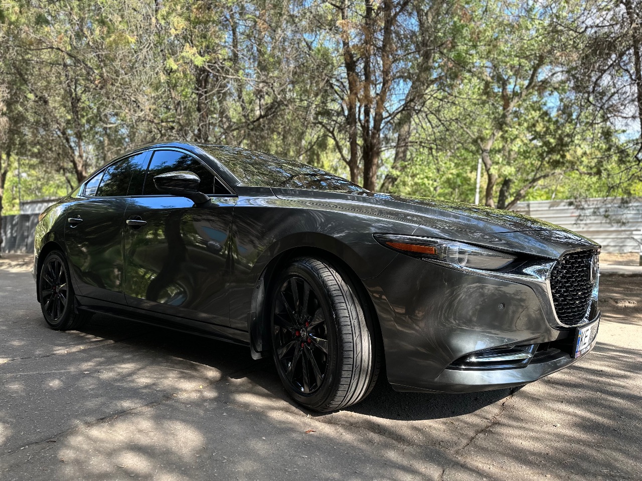 Mazda 3 - фото 2