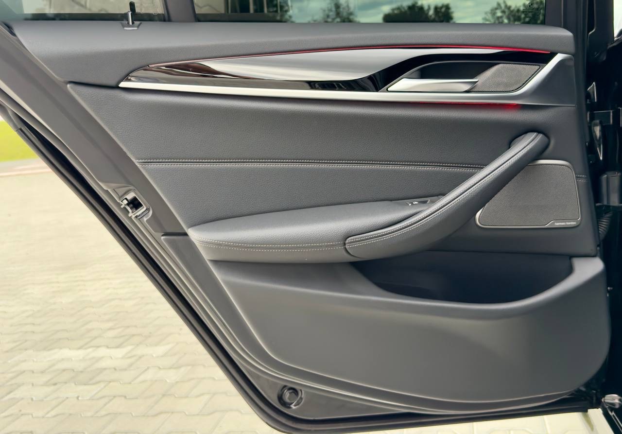 BMW 5 серії - фото 32