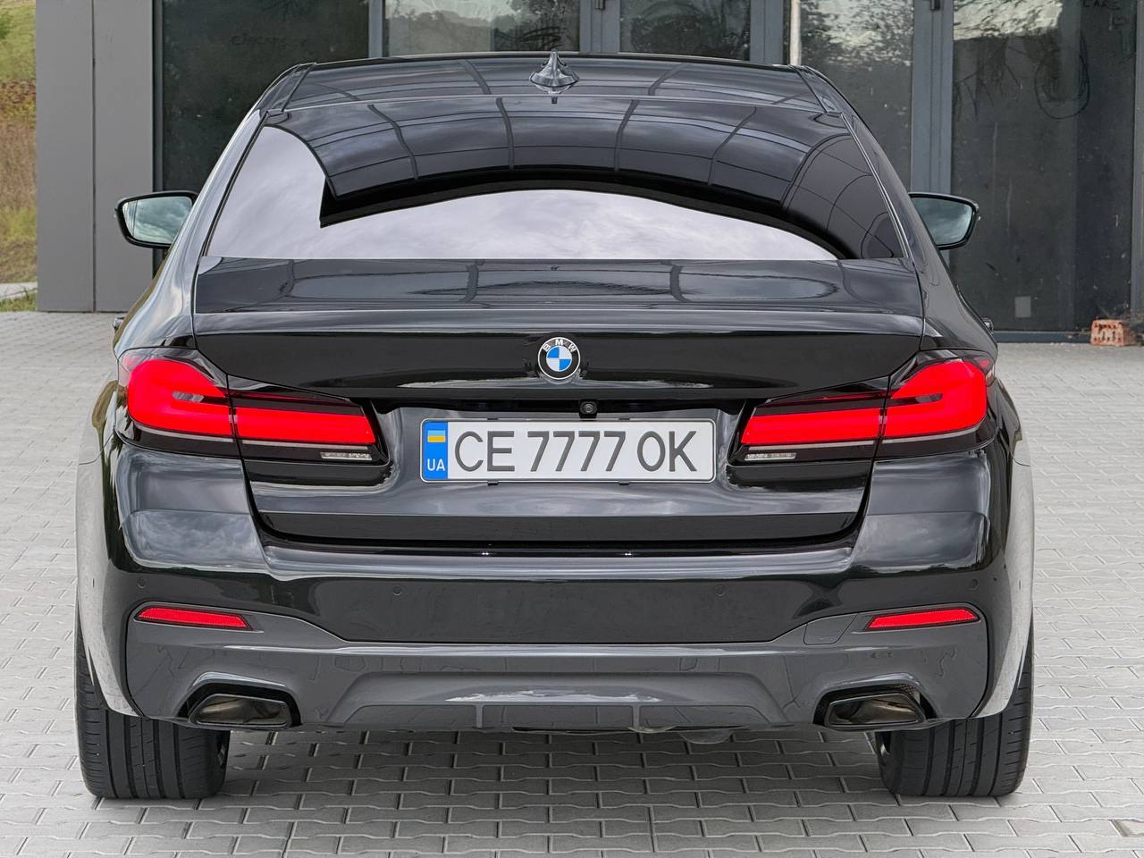 BMW 5 серії - фото 8