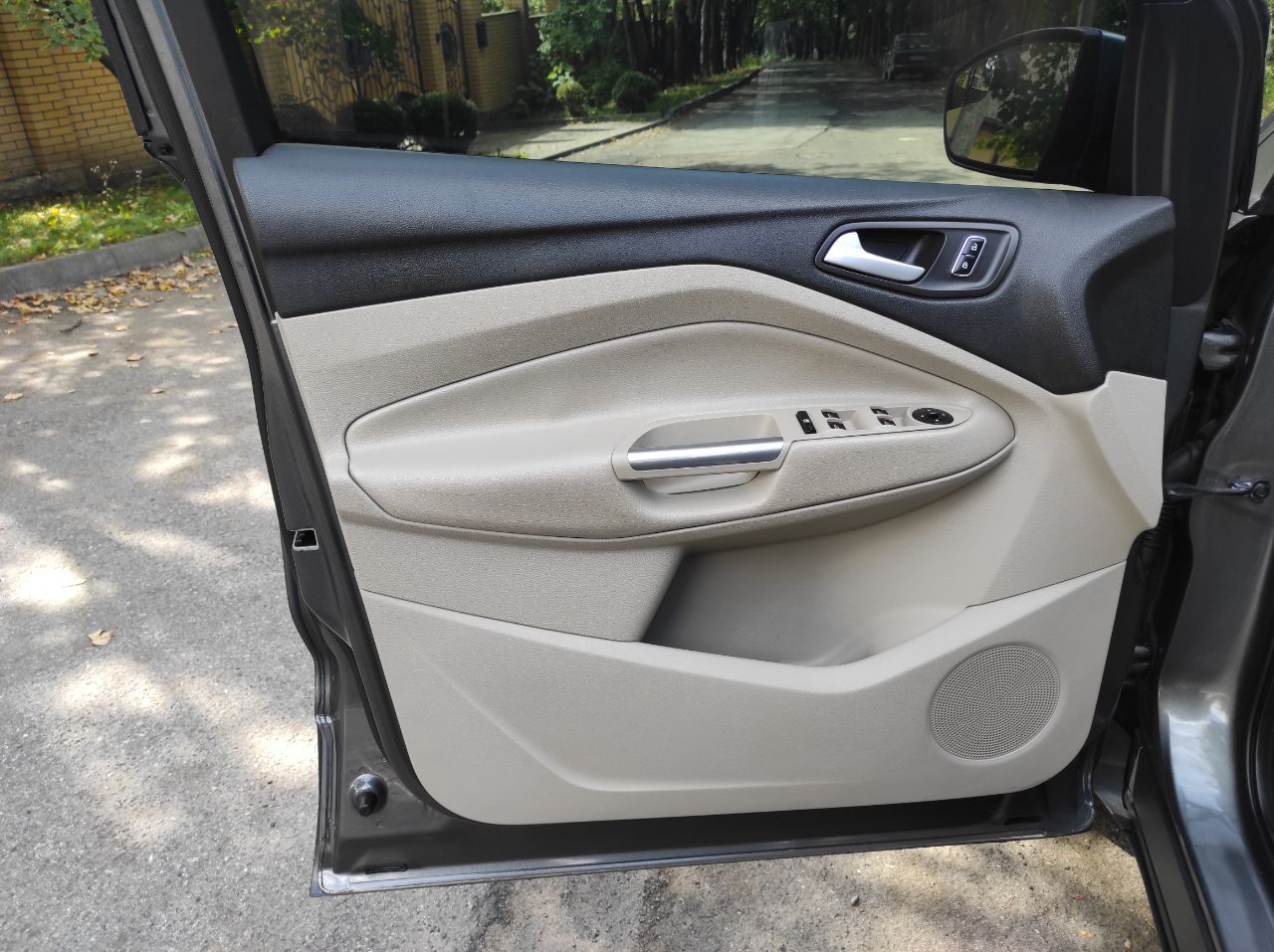 Ford Escape - фото 19