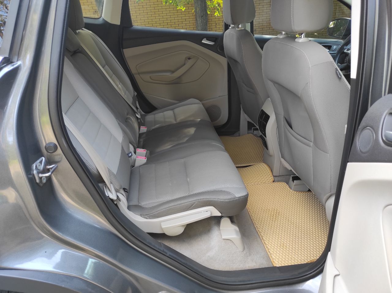 Ford Escape - фото 17