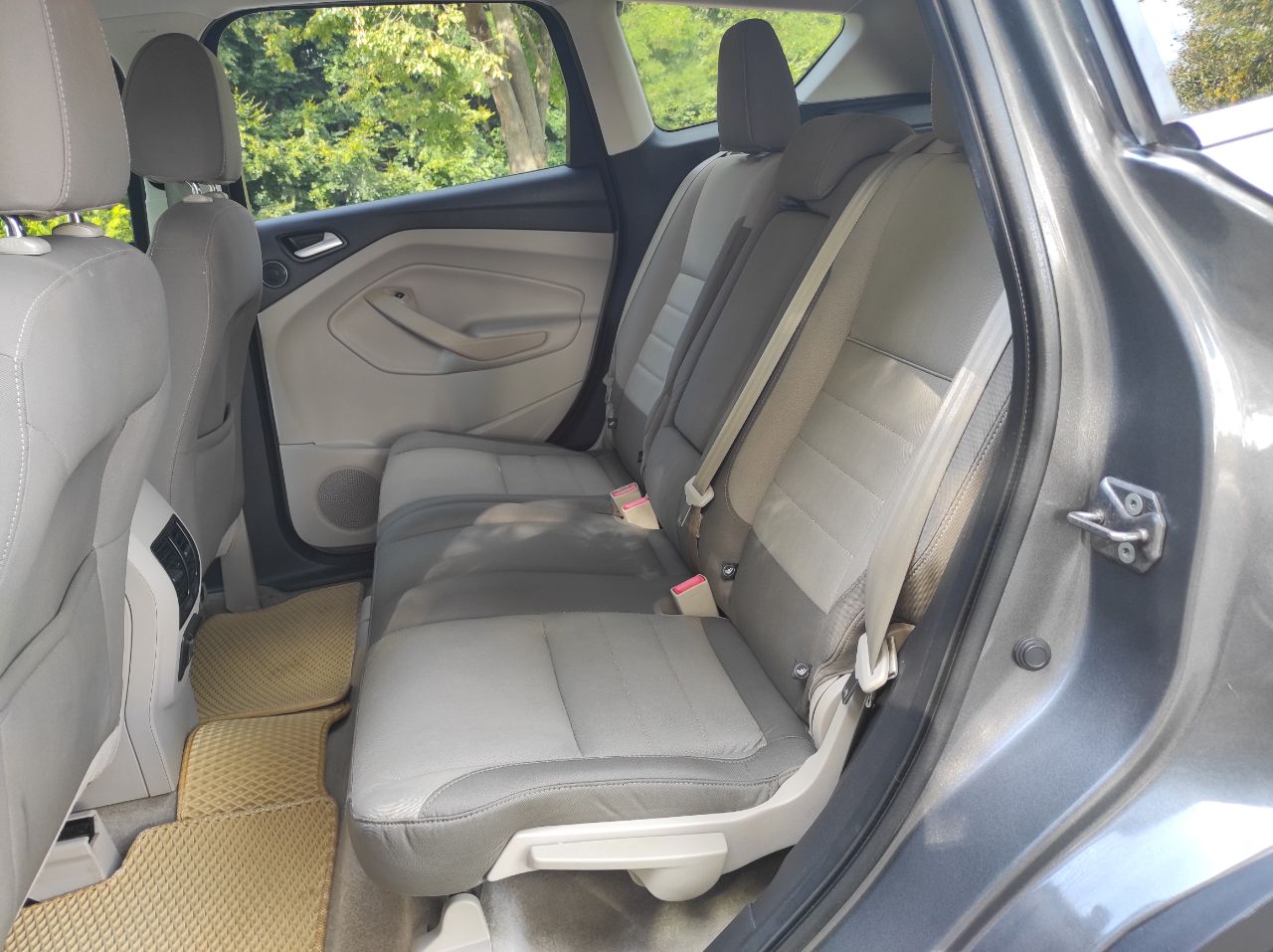 Ford Escape - фото 23