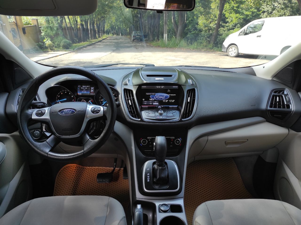 Ford Escape - фото 22