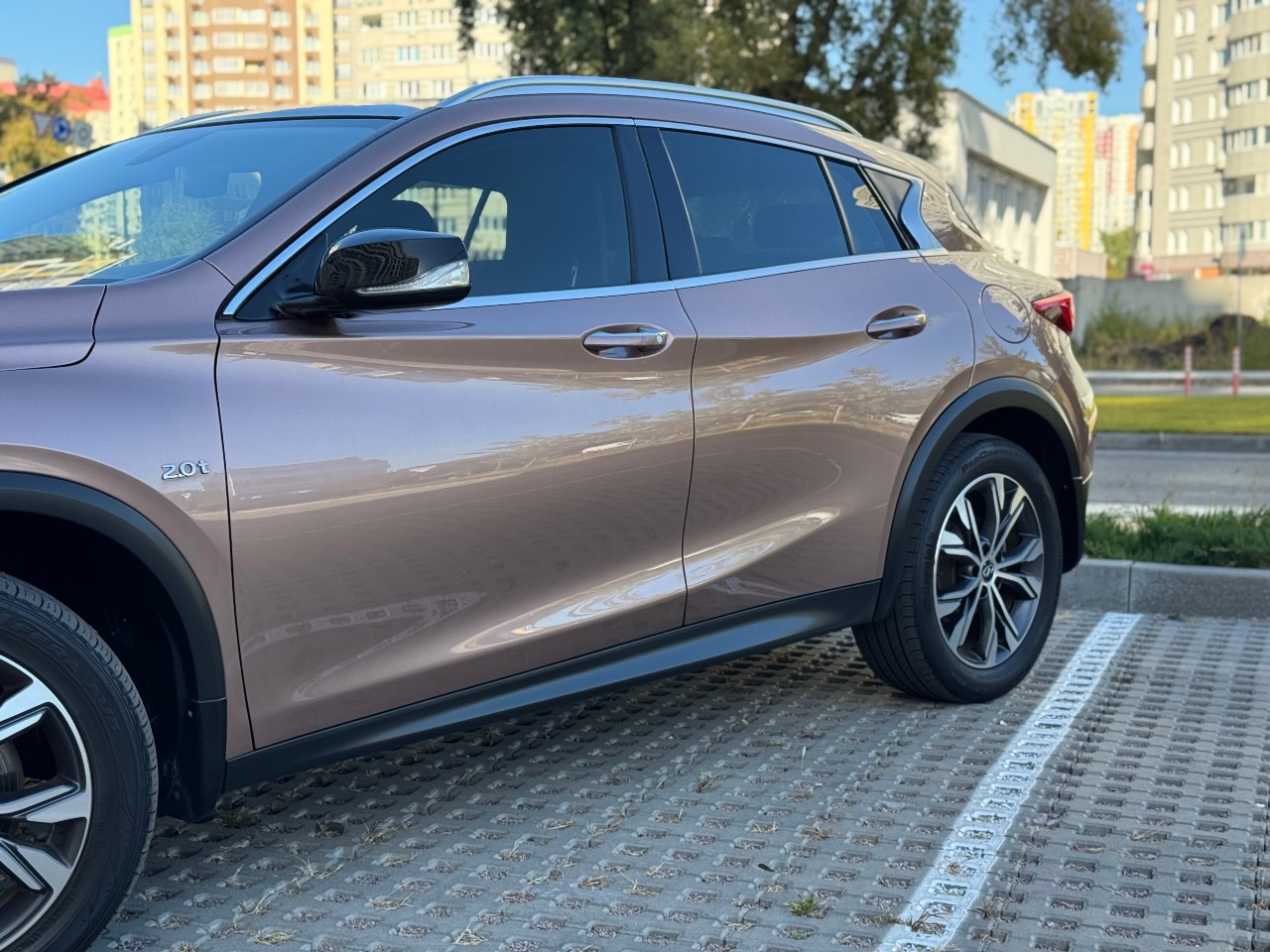 Infiniti QX30 - фото 6