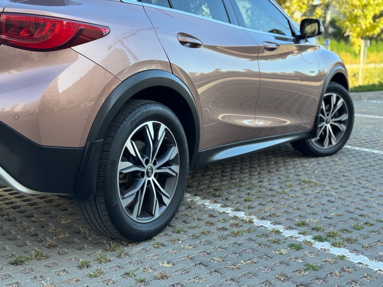 Infiniti QX30 - фото 18