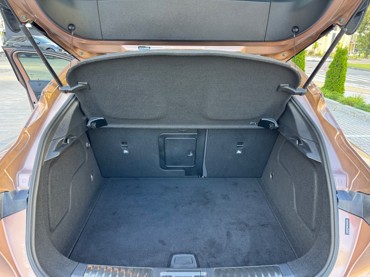 Infiniti QX30 - фото 28