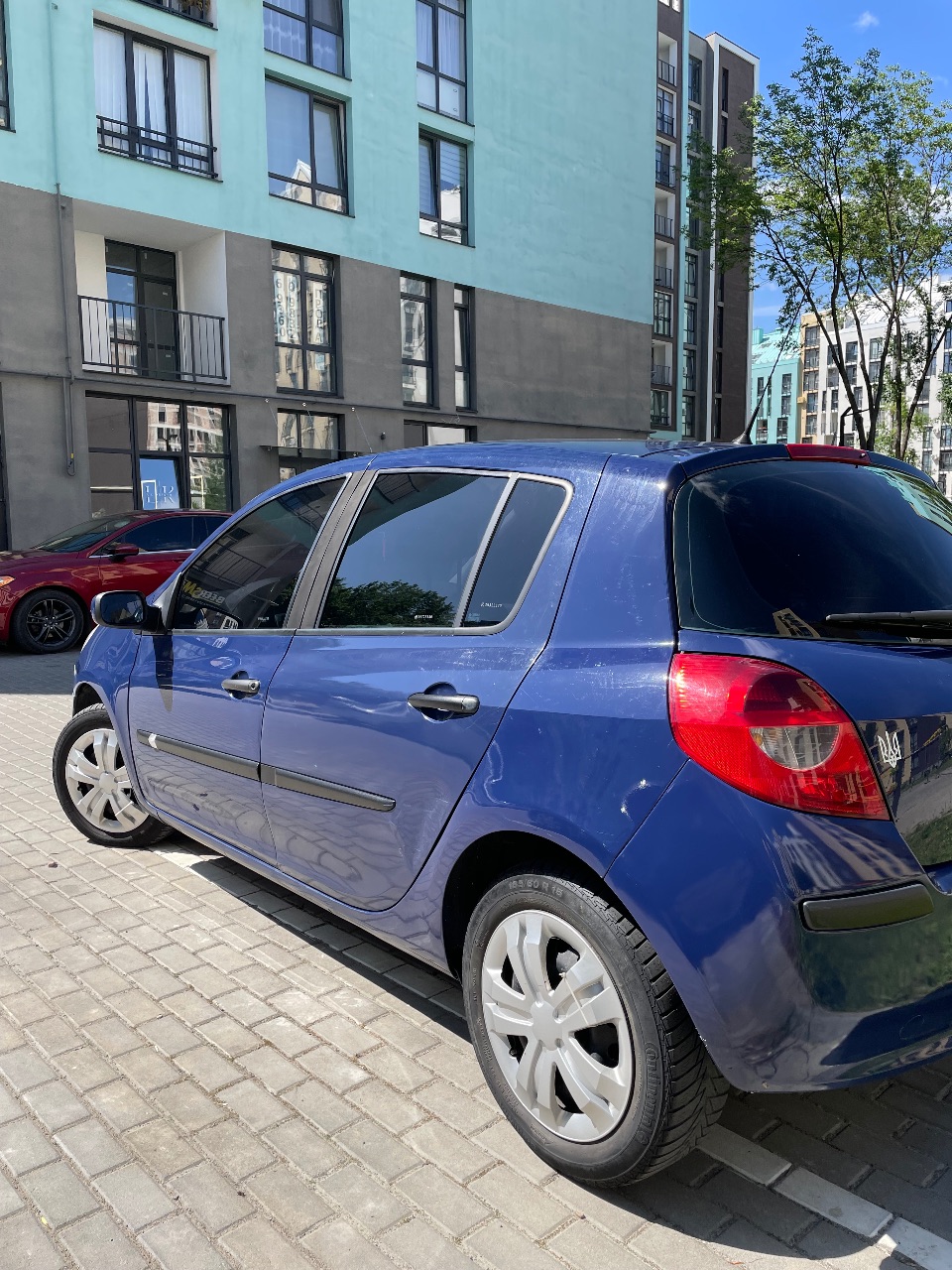 Renault Clio - фото 5