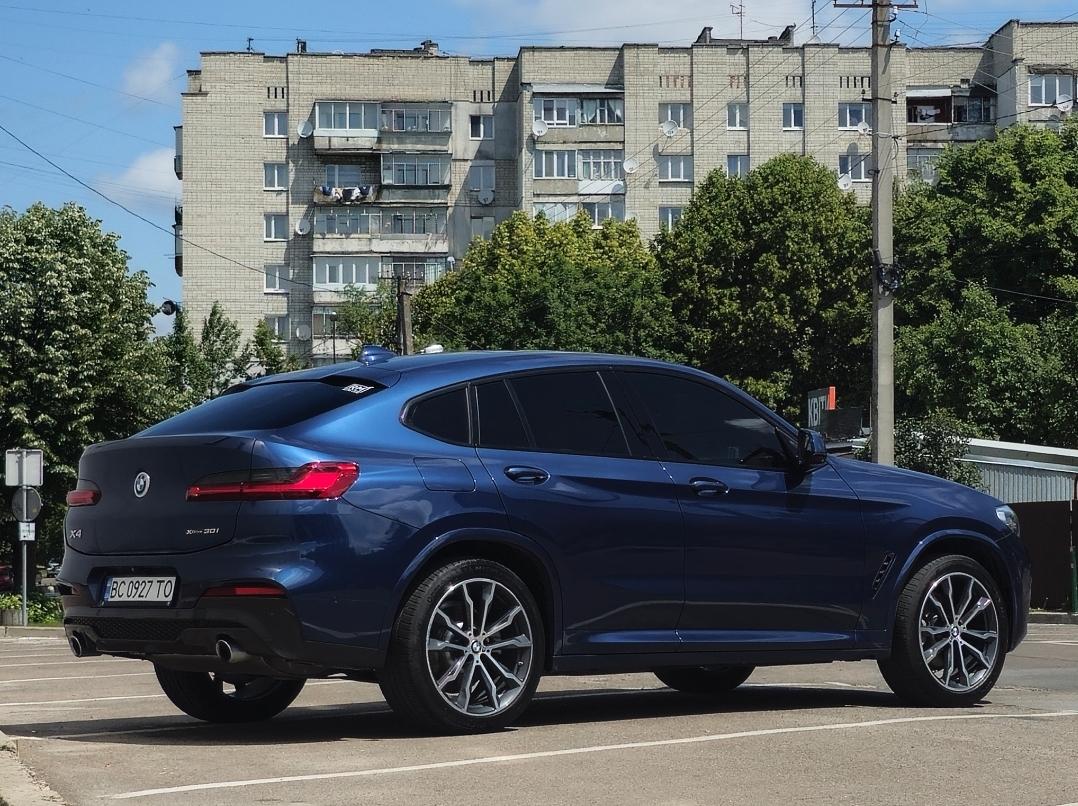 BMW X4 - фото 2