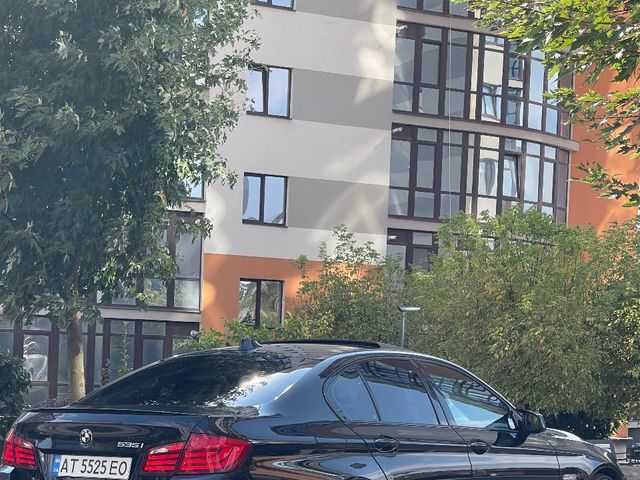 BMW 5 серії - зображення 5