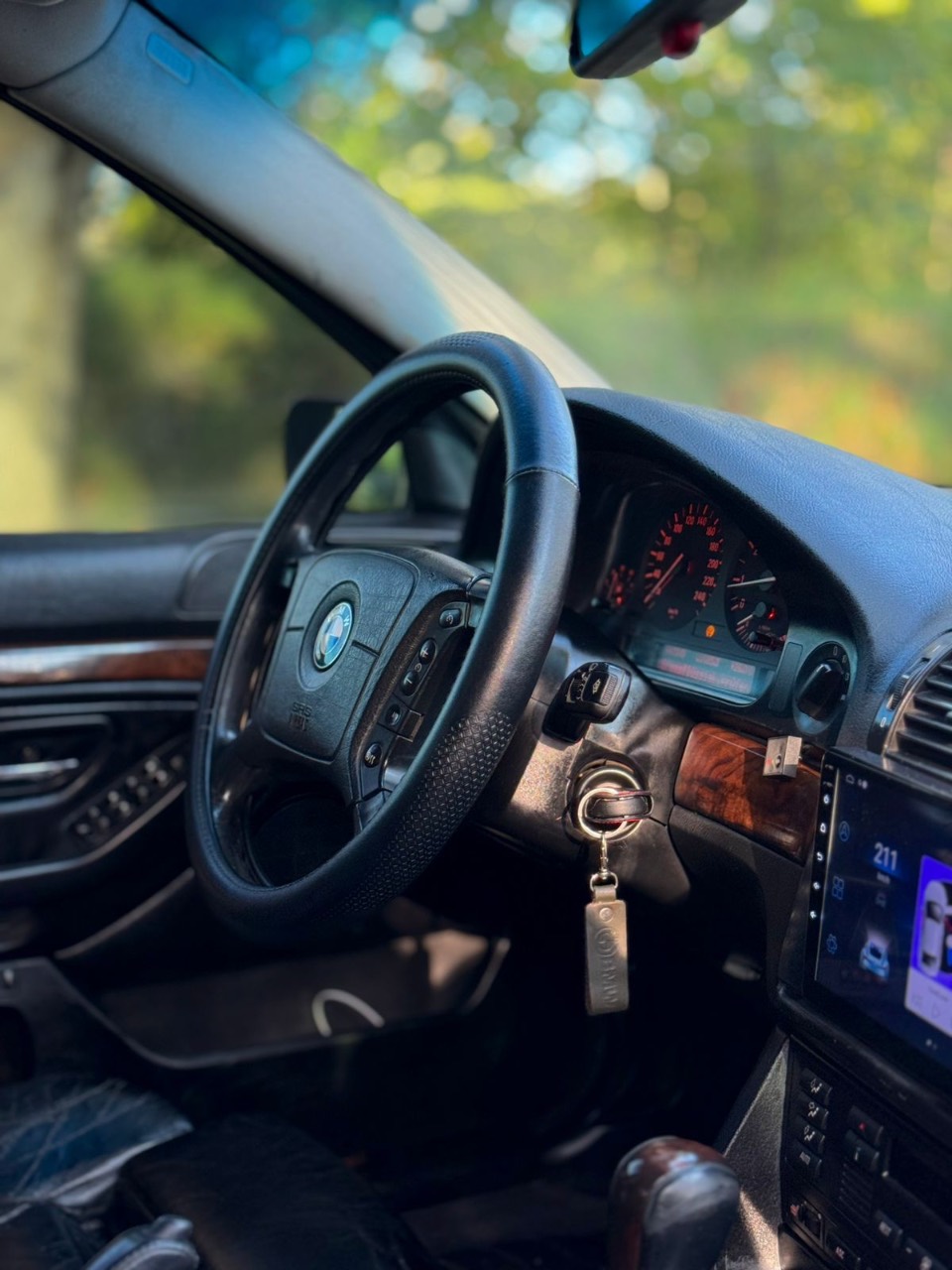 BMW 5 серії - фото 22