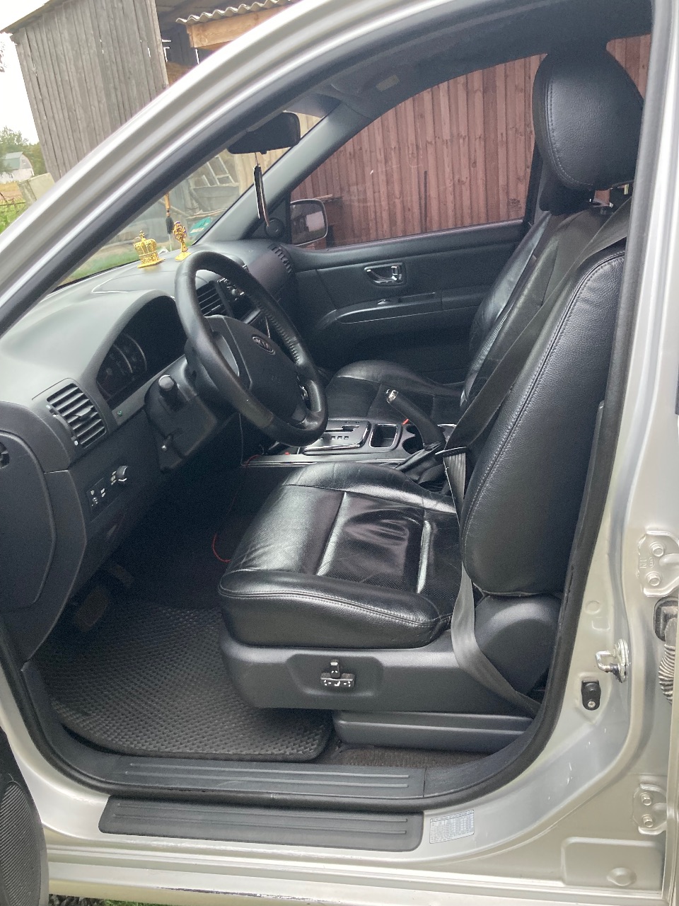 Kia Sorento - фото 22