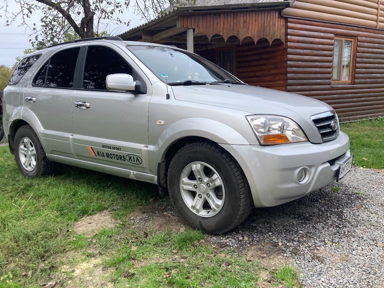 Kia Sorento - фото 5
