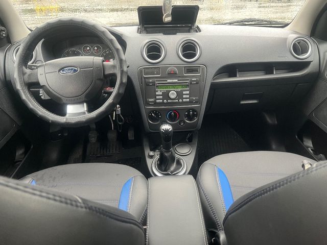 Ford Fusion - зображення 5