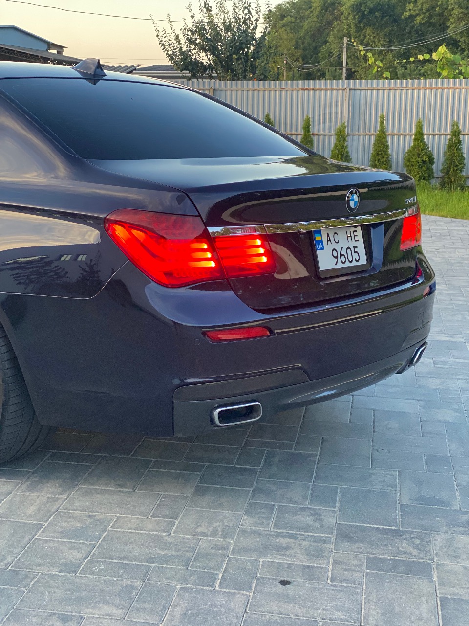 BMW 7 серії - фото 16