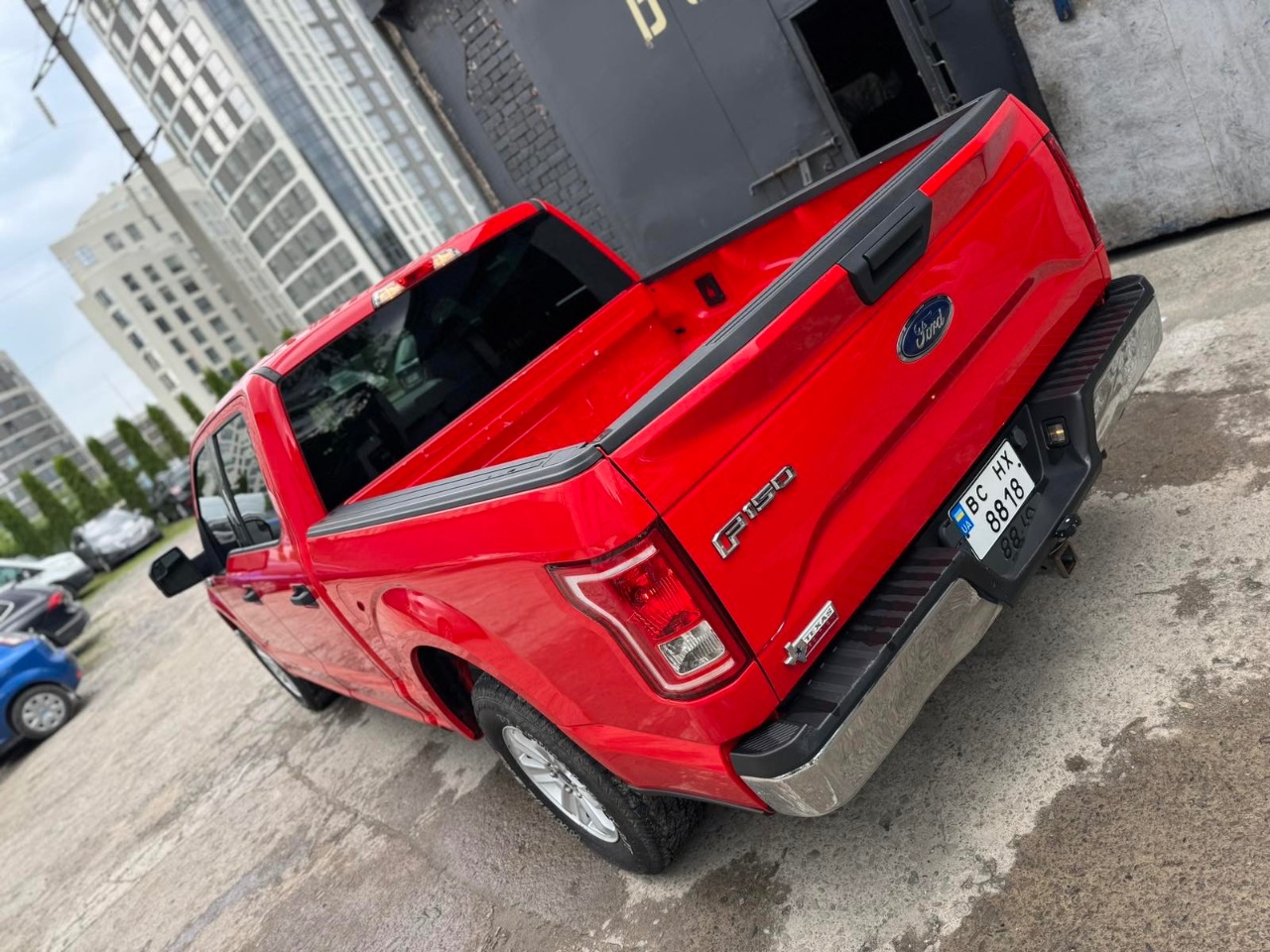 Ford F-150 - фото 8