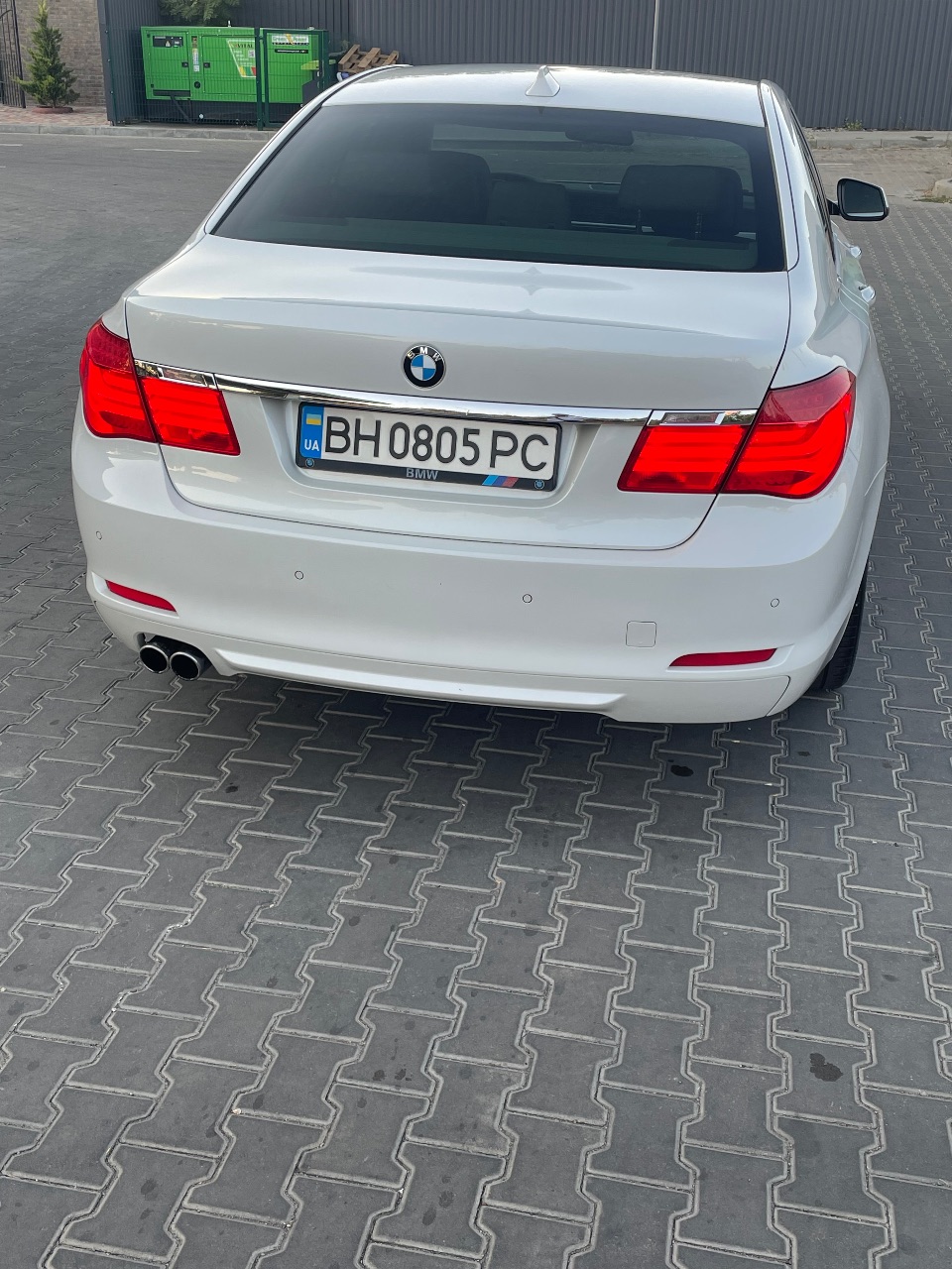 BMW 7 серії - фото 18