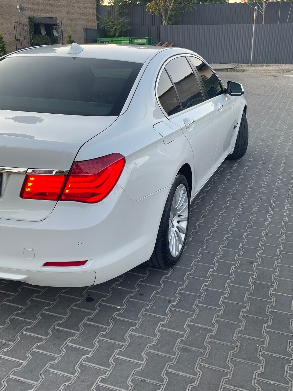 BMW 7 серії - фото 19