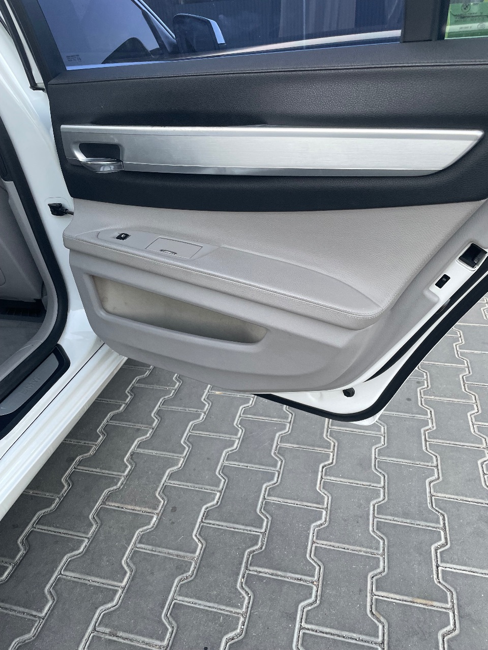 BMW 7 серії - фото 7