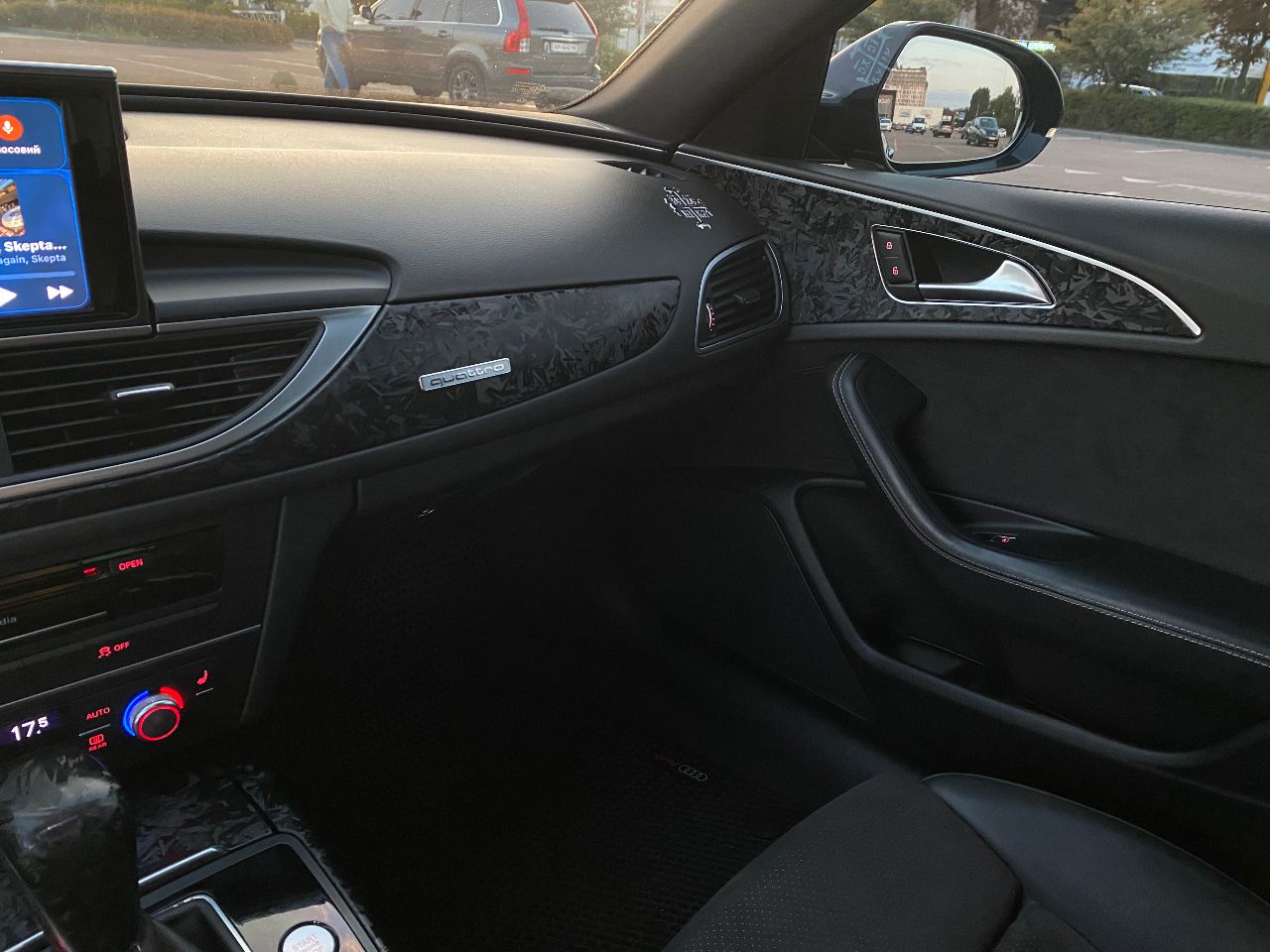 Audi A6 - фото 19