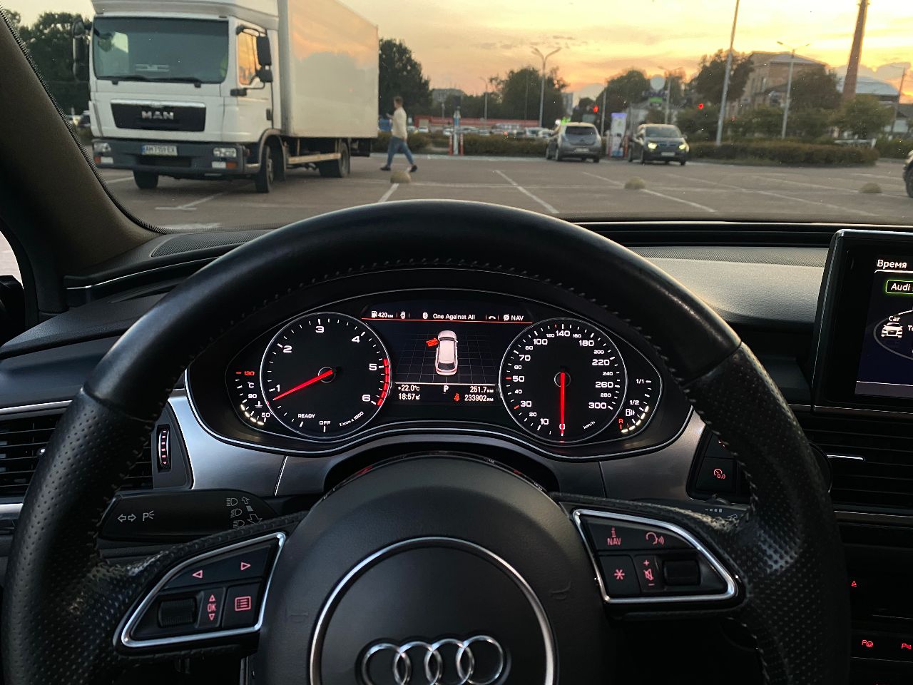 Audi A6 - фото 13