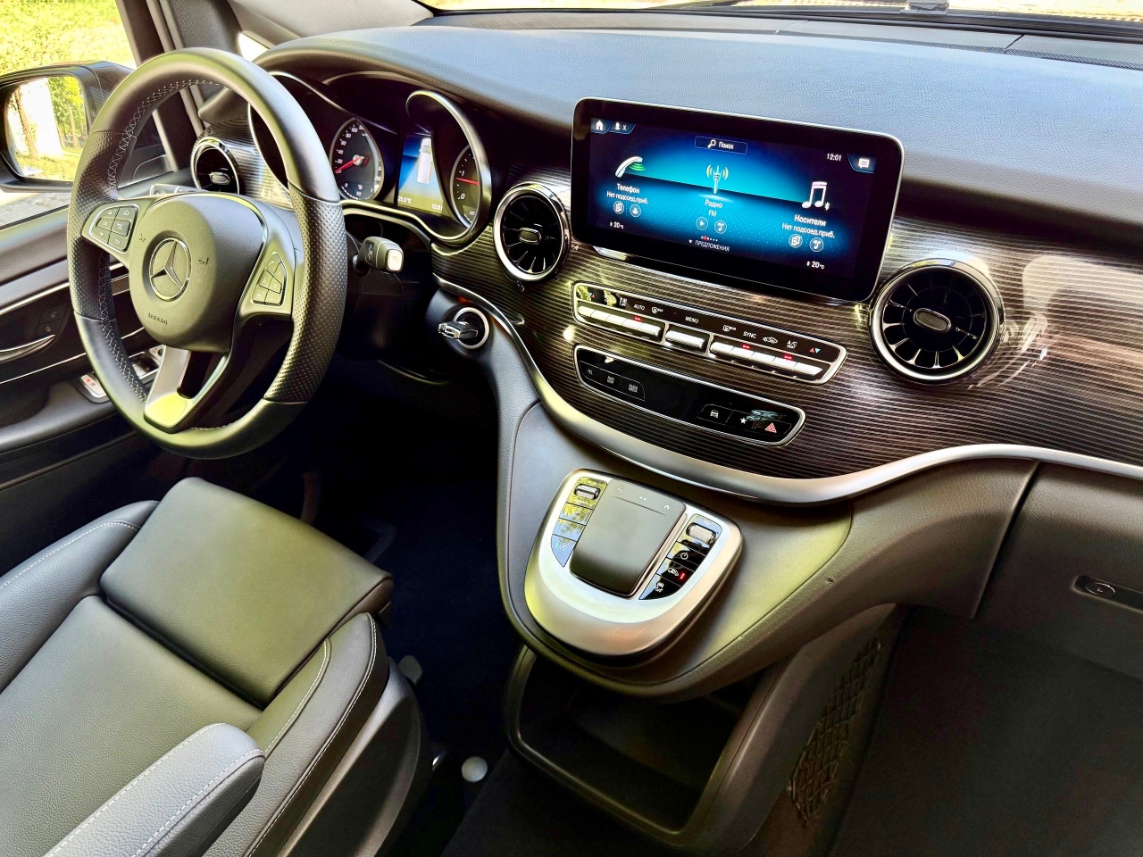 Mercedes-Benz V-Класс - фото 27