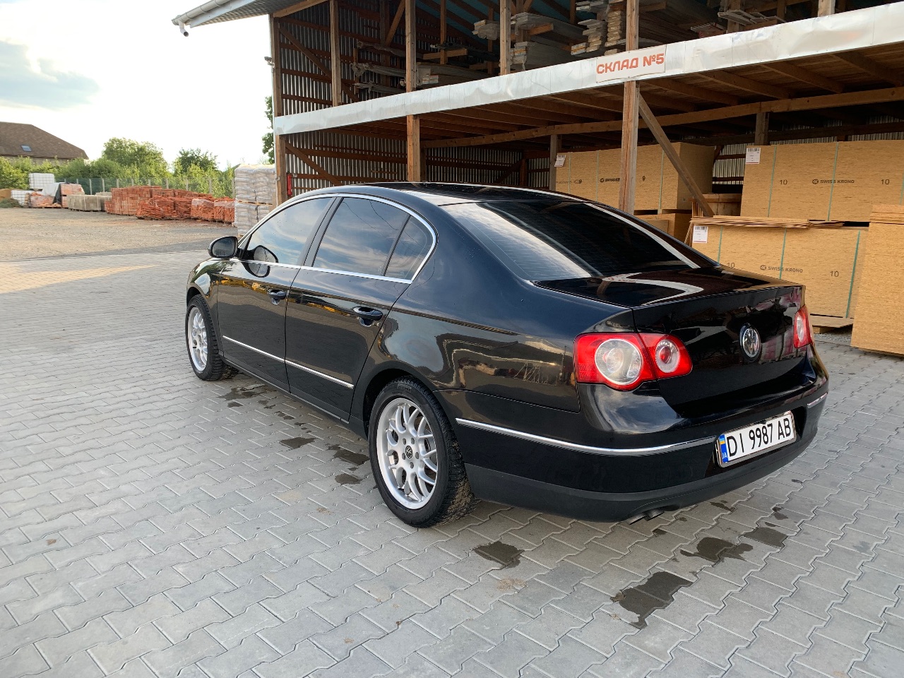 Volkswagen Passat - фото 4
